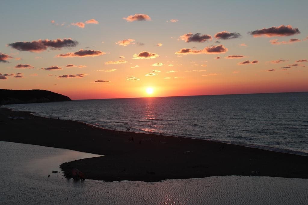 Сайл: Tramonto Hotel