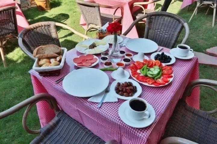 Датча: Emre Hotel 10 Oda