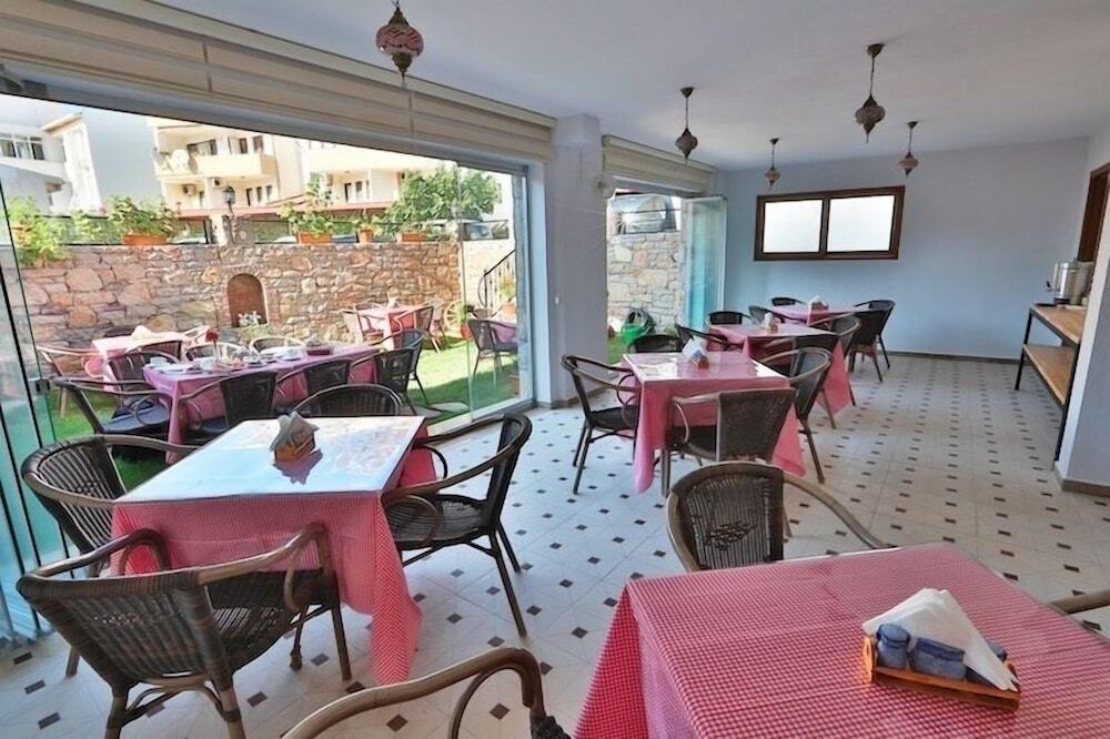 Датча: Emre Hotel 10 Oda