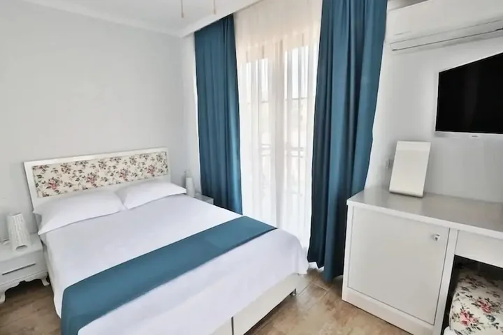 Датча: Emre Hotel 10 Oda