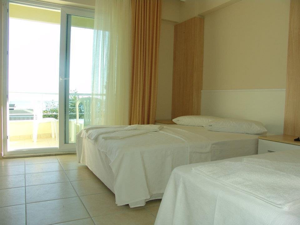 Мармара: Hotel Sare