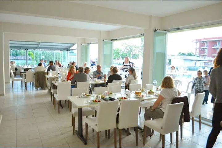 Мармара: Hotel Sare