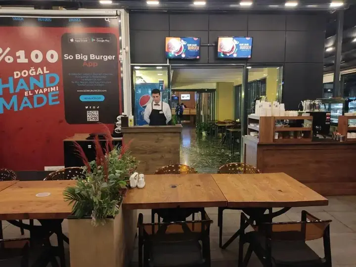 Йомра: Отель Kuhla