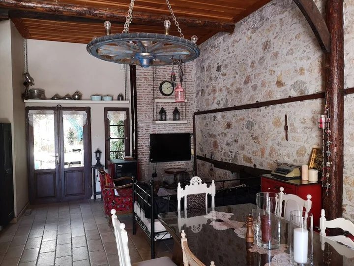 Айвалык: Ayvalik Sarigelin Pansiyon