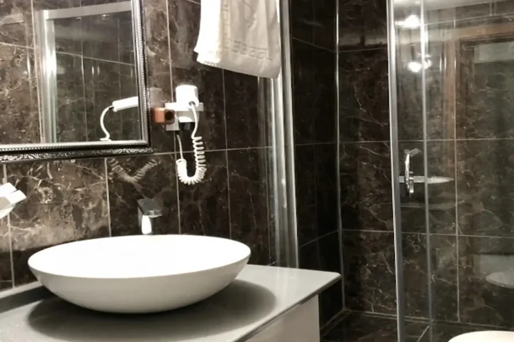 Ван: Hotel Fuat
