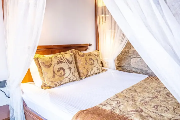 Бехрамкале: Tas Hotel 17