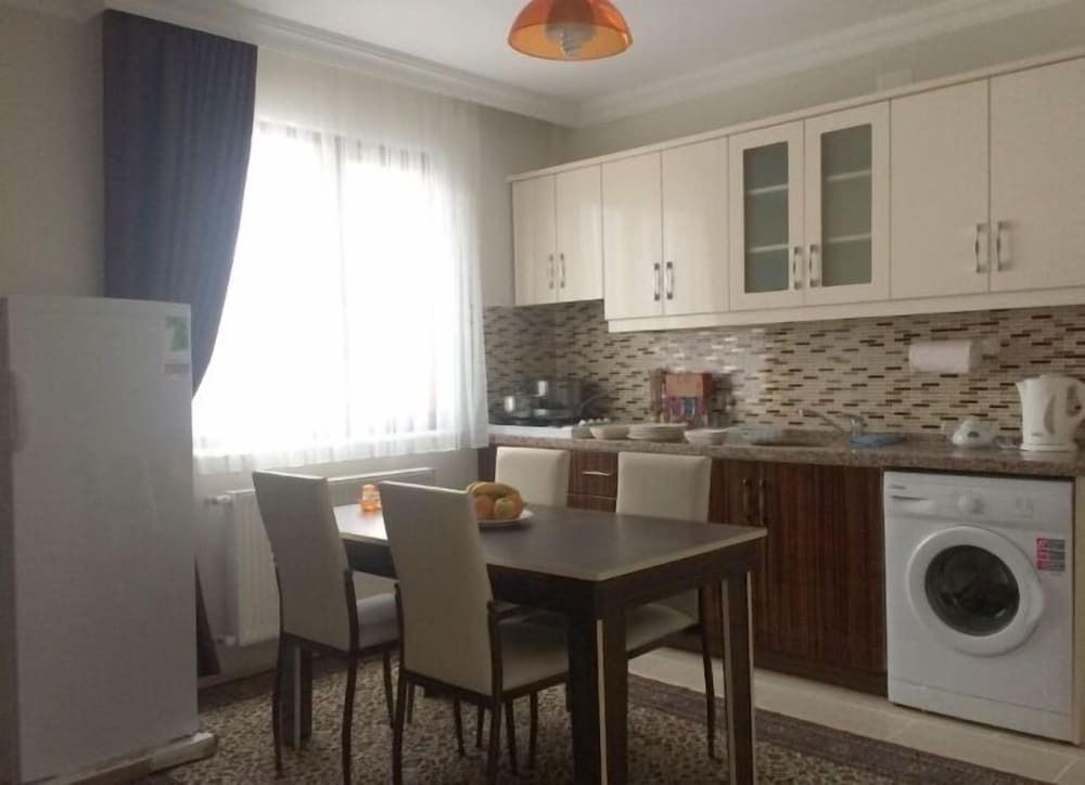 Трабзон: Ahenk Apartment