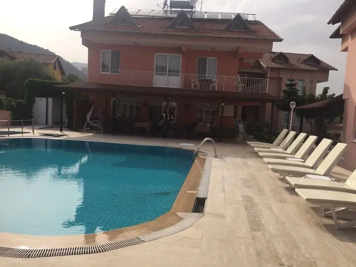 Дальян: Tufan Apartment