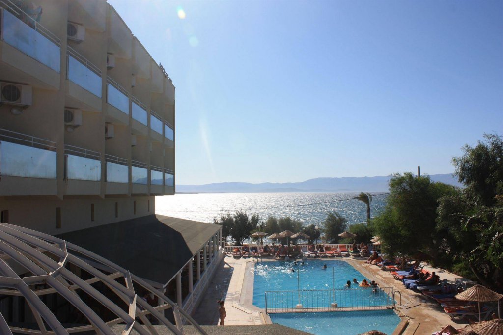 Чешме: Poseidon Cesme Resort