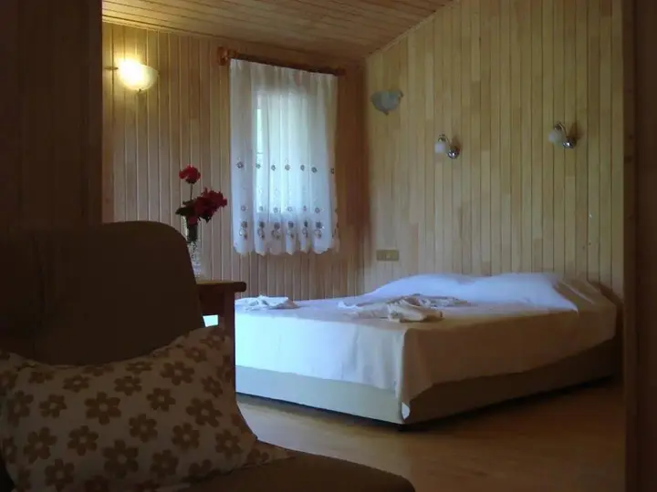 Чиралы: Sera Pansiyon