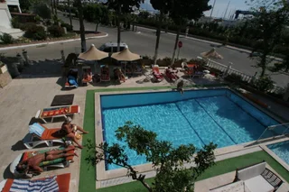 Тургутрейс: Irme Hotel