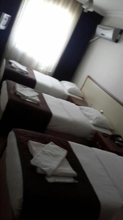 Лапсеки: Kiraz Hotel