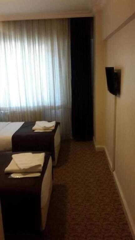 Лапсеки: Kiraz Hotel