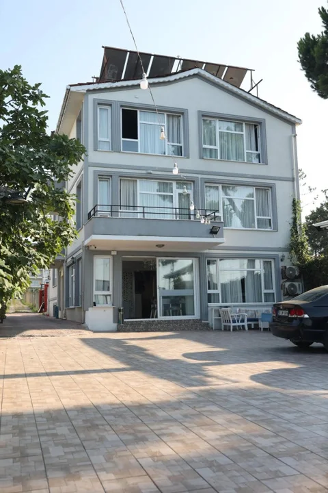 Унье: Sebile Hanim Sahil Otel