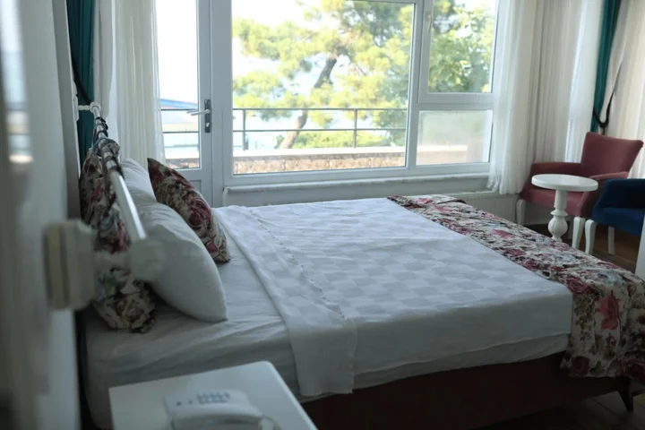 Унье: Sebile Hanim Sahil Otel