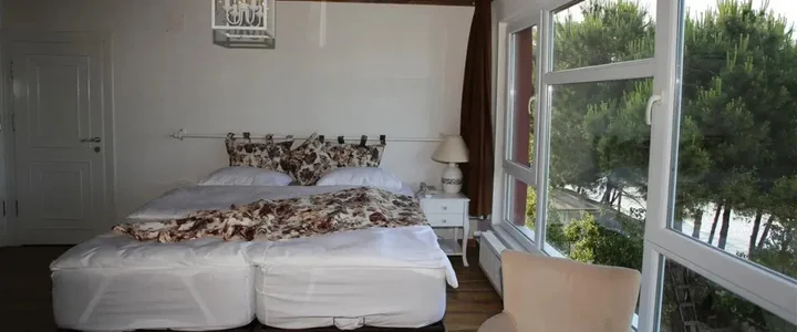 Унье: Sebile Hanim Sahil Otel