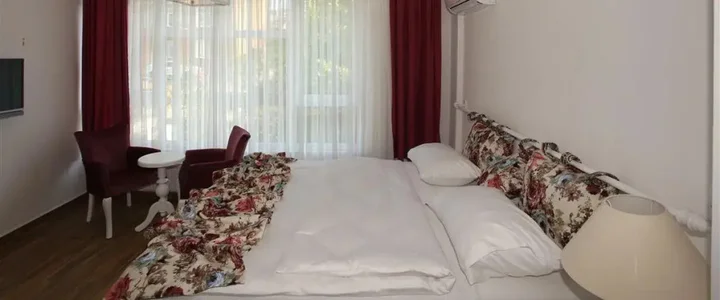 Унье: Sebile Hanim Sahil Otel
