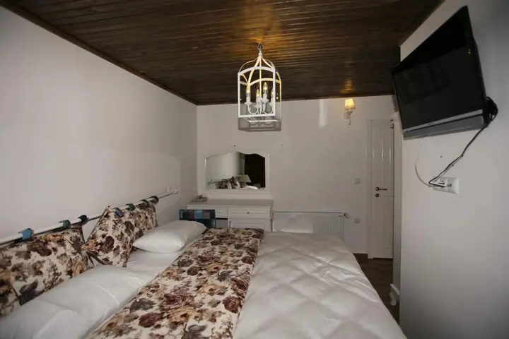 Унье: Sebile Hanim Sahil Otel