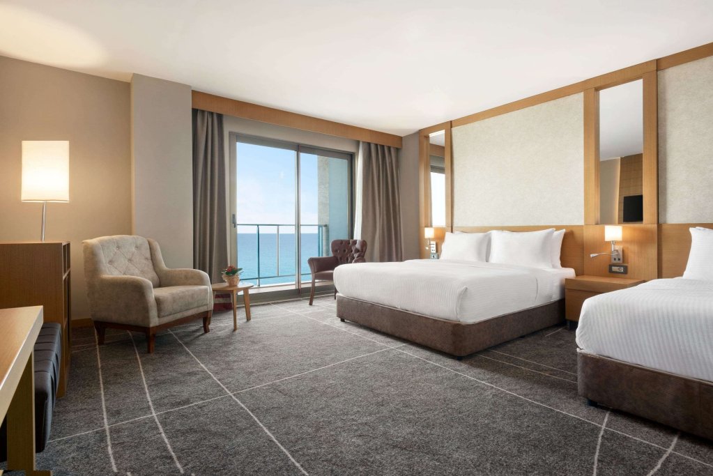 Унье: Ramada Resort by Wyndham Unye