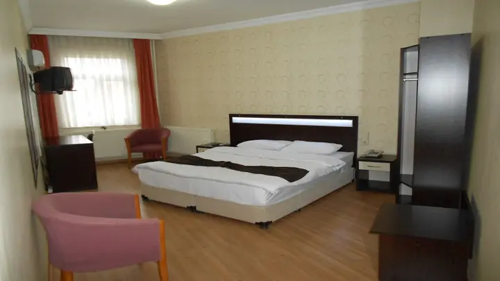 Караман: Nas Hotel