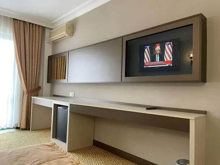 carousel image 2