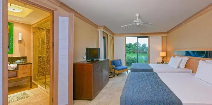 Анталья: Lykia World Antalya 