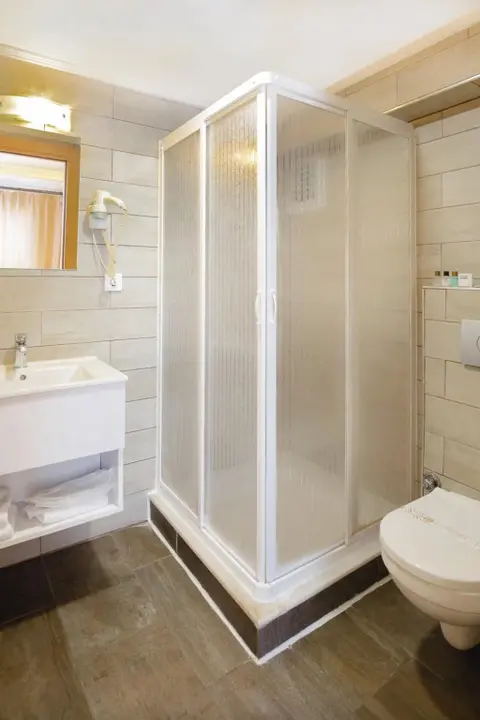 Измир: MB City Hotel