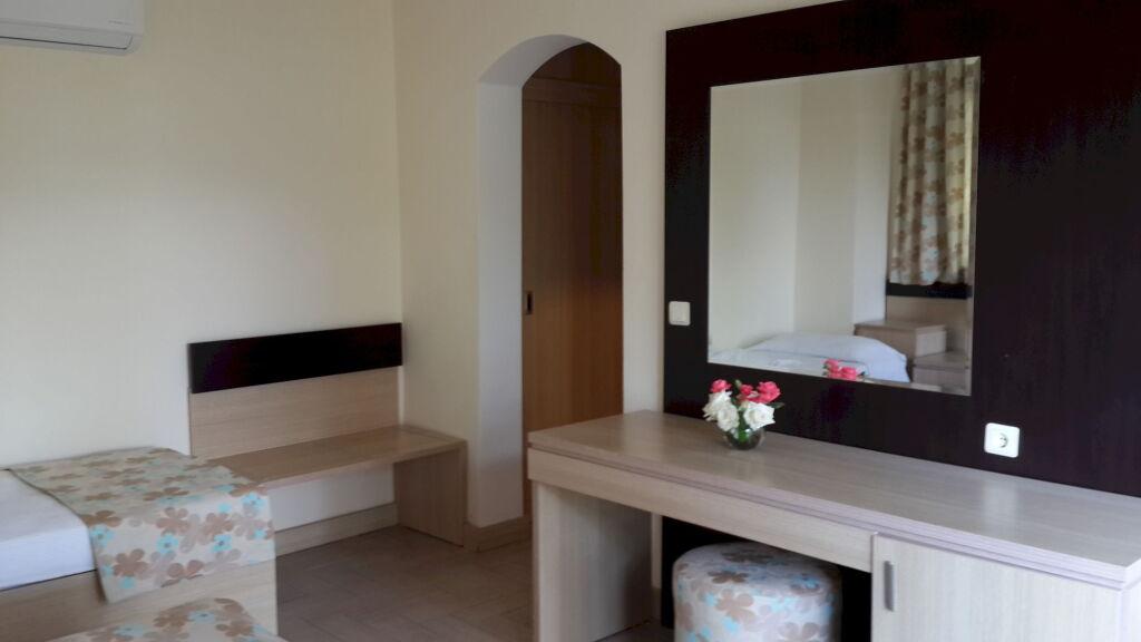 Мармарис: Club Nimara Beach Resort