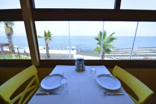 Трабзон: Marbella Kale Beach