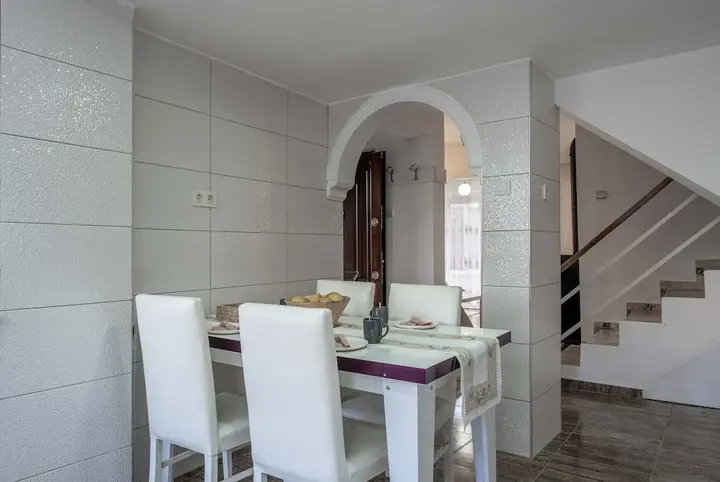 Богазкент: Villa Lale