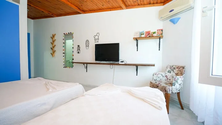 Зейтинликой: Örnek Motel
