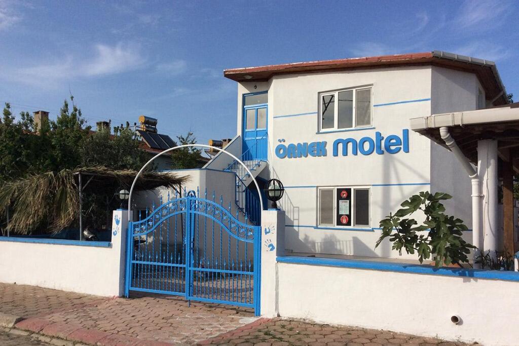 Зейтинликой: Örnek Motel