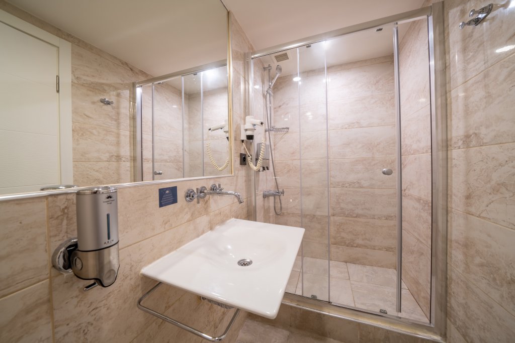 Тургутрейс: Arin Resort Bodrum