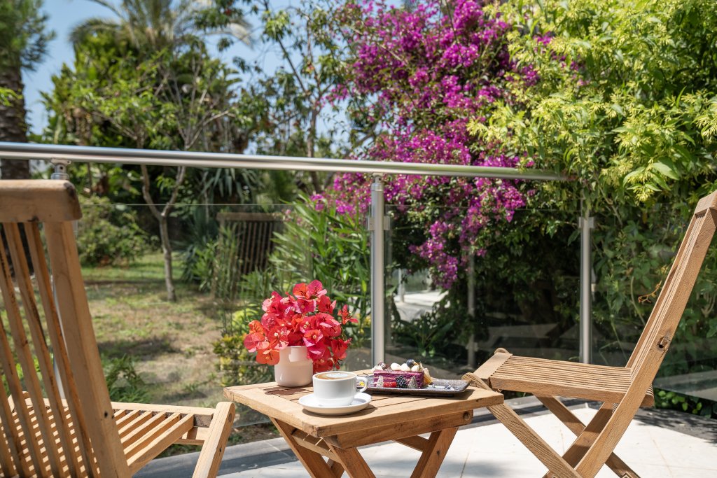 Тургутрейс: Arin Resort Bodrum