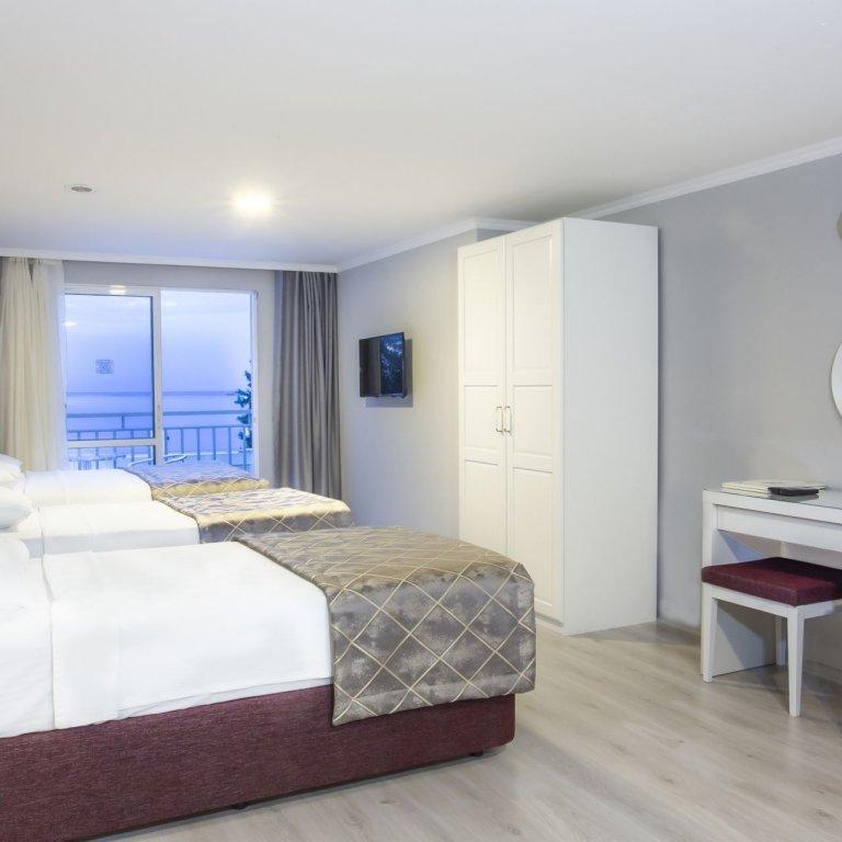 Турунч: Mavi Deniz Otel - All Inclusive