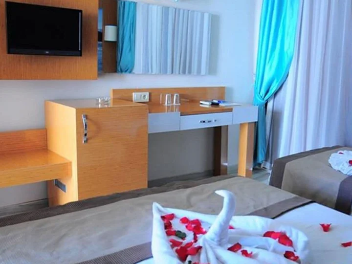 Кемер: Blue Sky Hotel