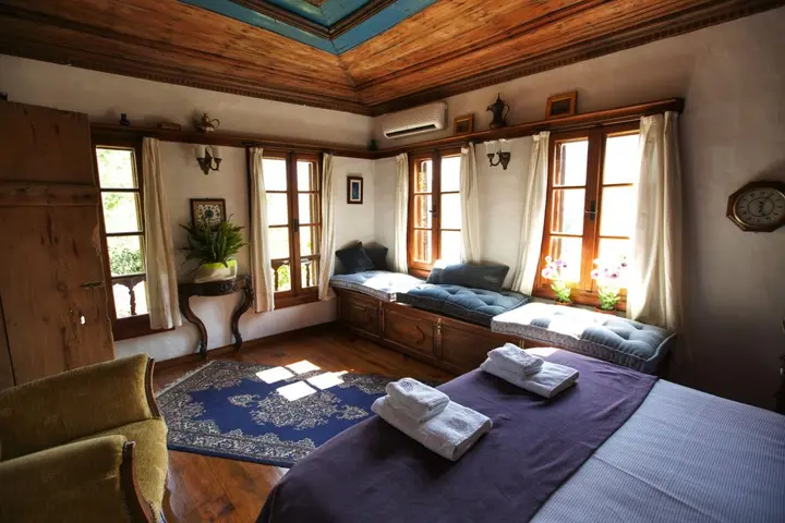 Шириндже: Terrace Houses Sirince - Fig, Olive Clockmakers and Grapevine
