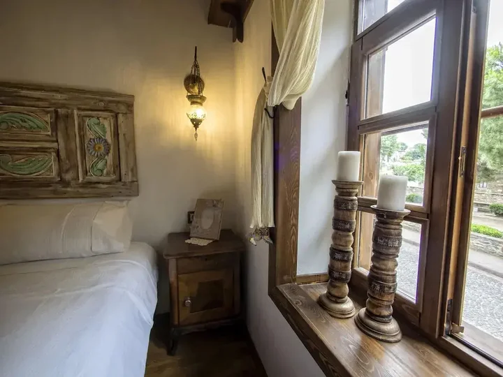 Салихли: Birgi Yeni Gelin Evi