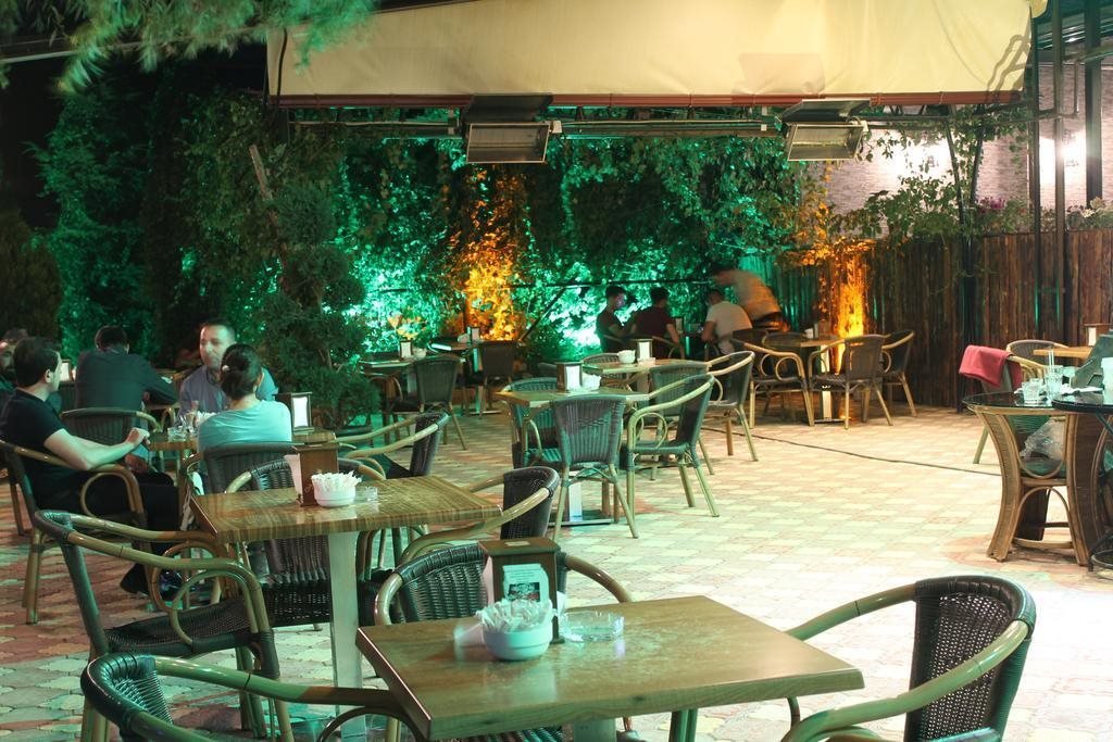 Эрзинджан: Paradise otel restorant Cafe