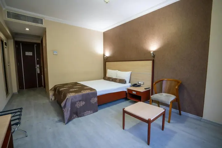 Карахаит: Halley Hotel