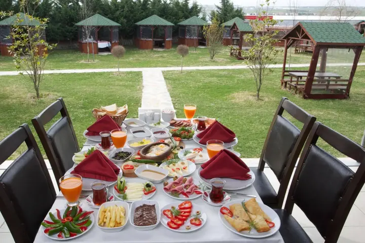 Силиври: Bon Hotel City & Resort