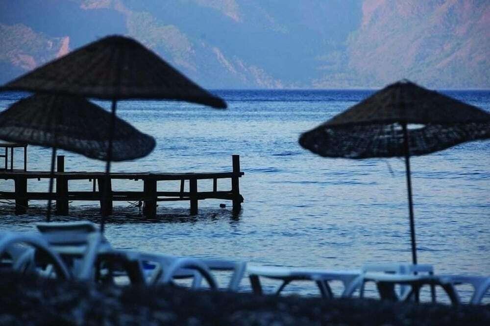 Кумлюбюк: Zeus Kumlubük Hotel