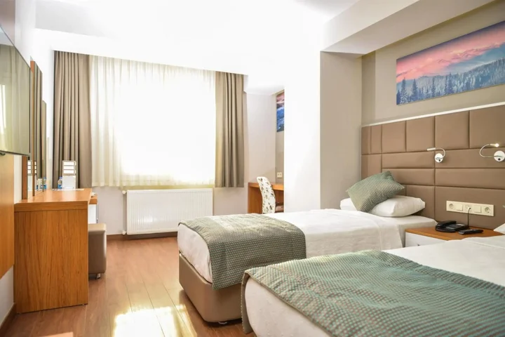 Газимир: Hakcan Hotel