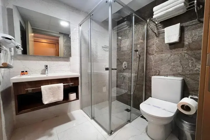 Газимир: Hakcan Hotel