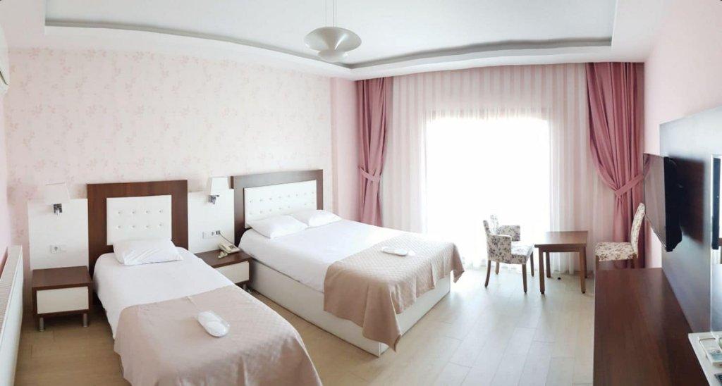 Tralles Hotel — фото 1