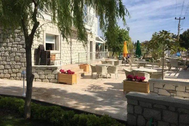 Дальян: Asena Motel
