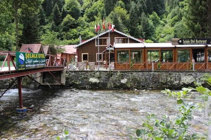 Узунгёль: Uzungol Selale Hotel