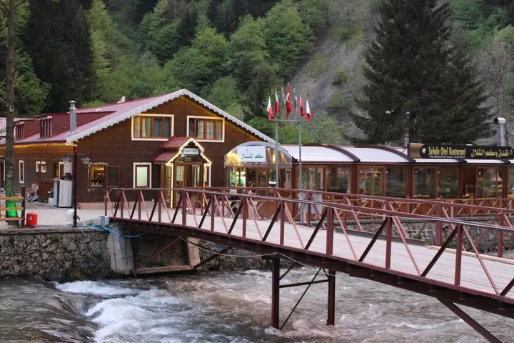 Узунгёль: Uzungol Selale Hotel