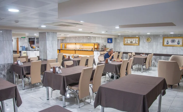 Дюздже: Quars Garden Hotel