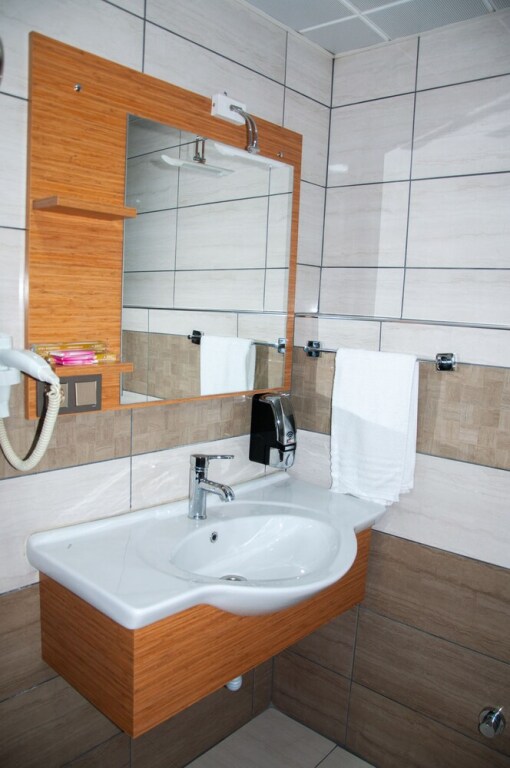 Дюздже: Quars Garden Hotel